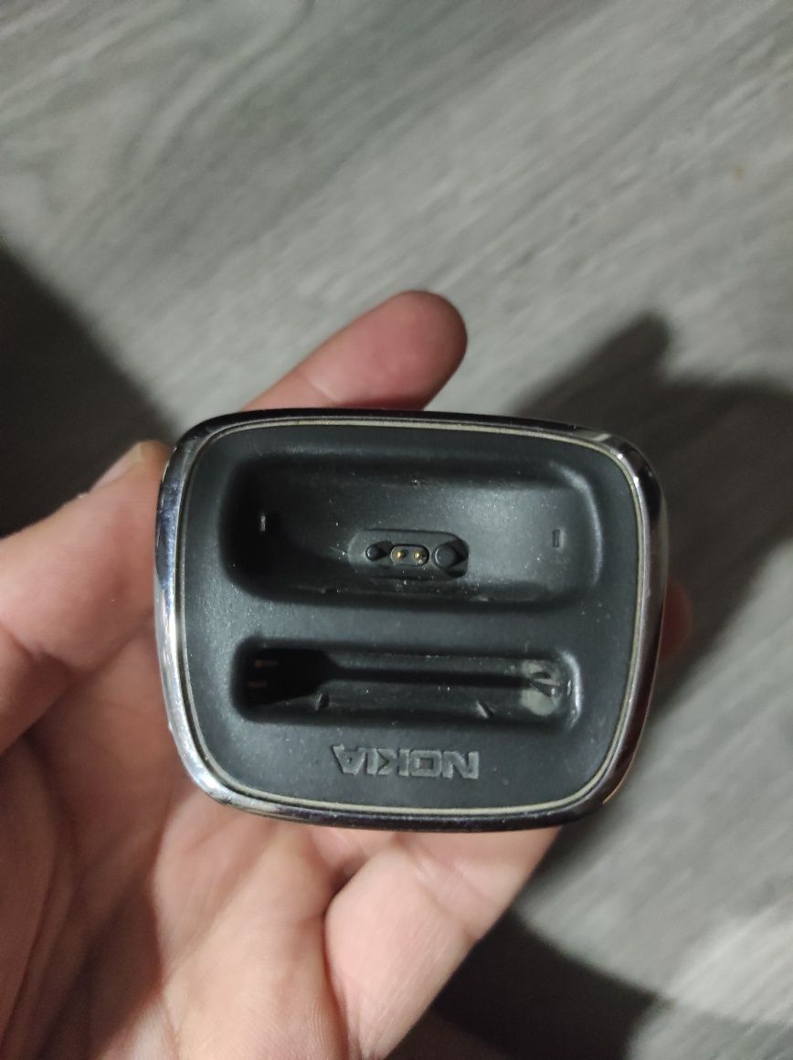 Зарядная "чашка" nokia 8800