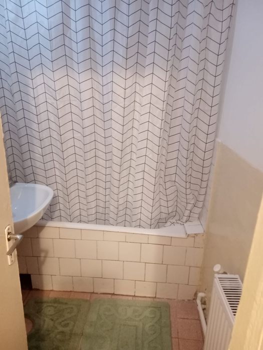 Garsoniera de inchiriat