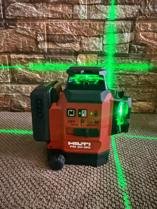 Laser HILTI PM30