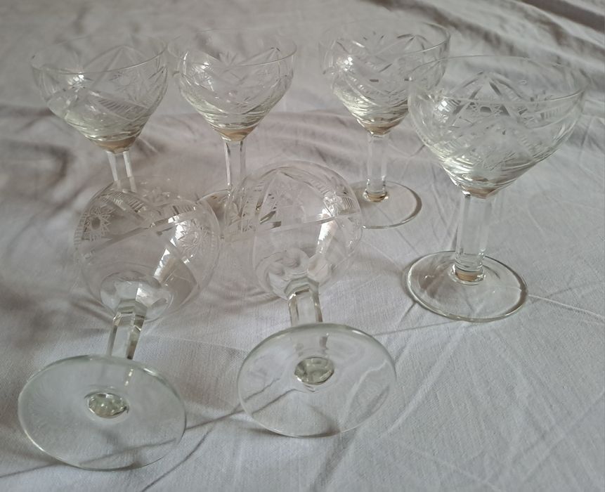 Set 6 pahare sticla transparenta model floral