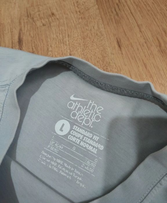 Tricou Nike mărimea L