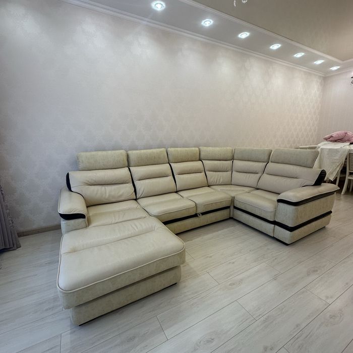 мягкая мебель для гостинной , диван кожаный