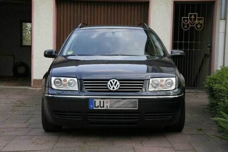 Capota faruri bara fata far stanga dreapta trager Vw Golf 4