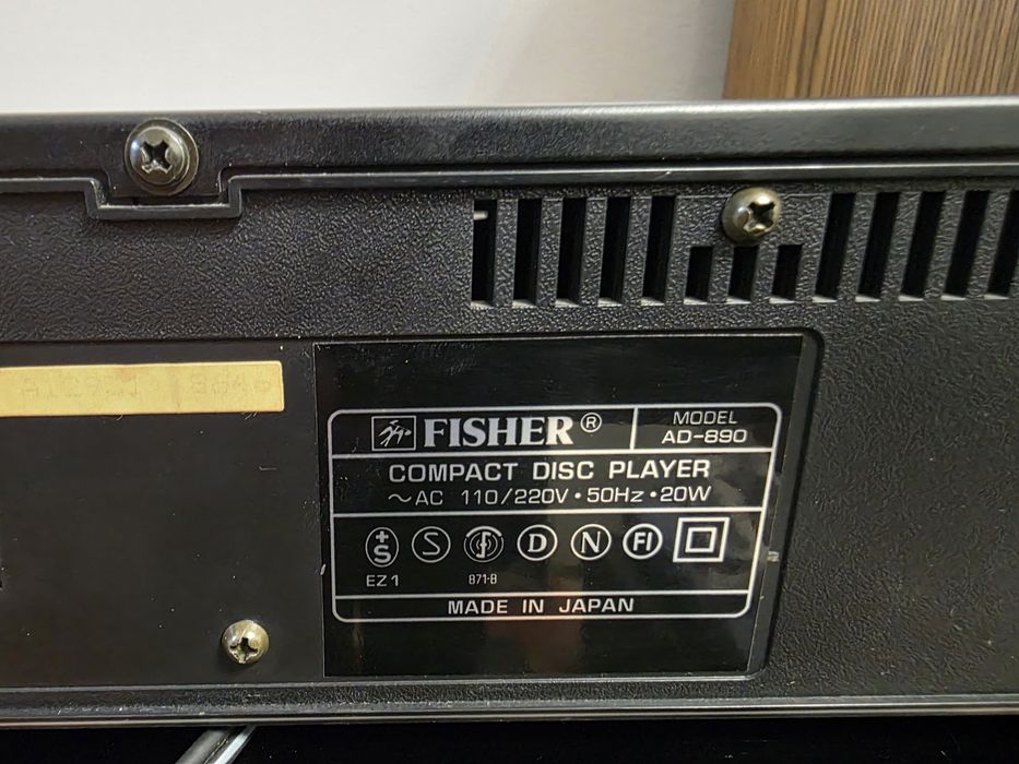CD Player FISHER AD- 890 perfect funcțional