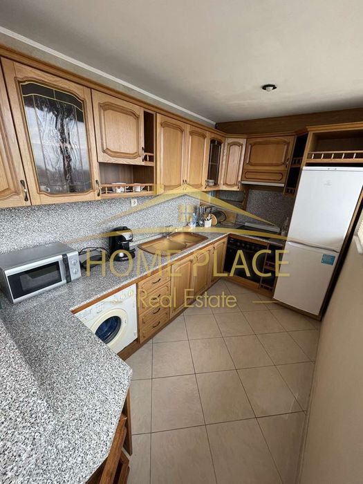 Дава се под наем Двустаен апартамент в Варна, Център - 60 кв.м за 433.5 € - Снимка #1