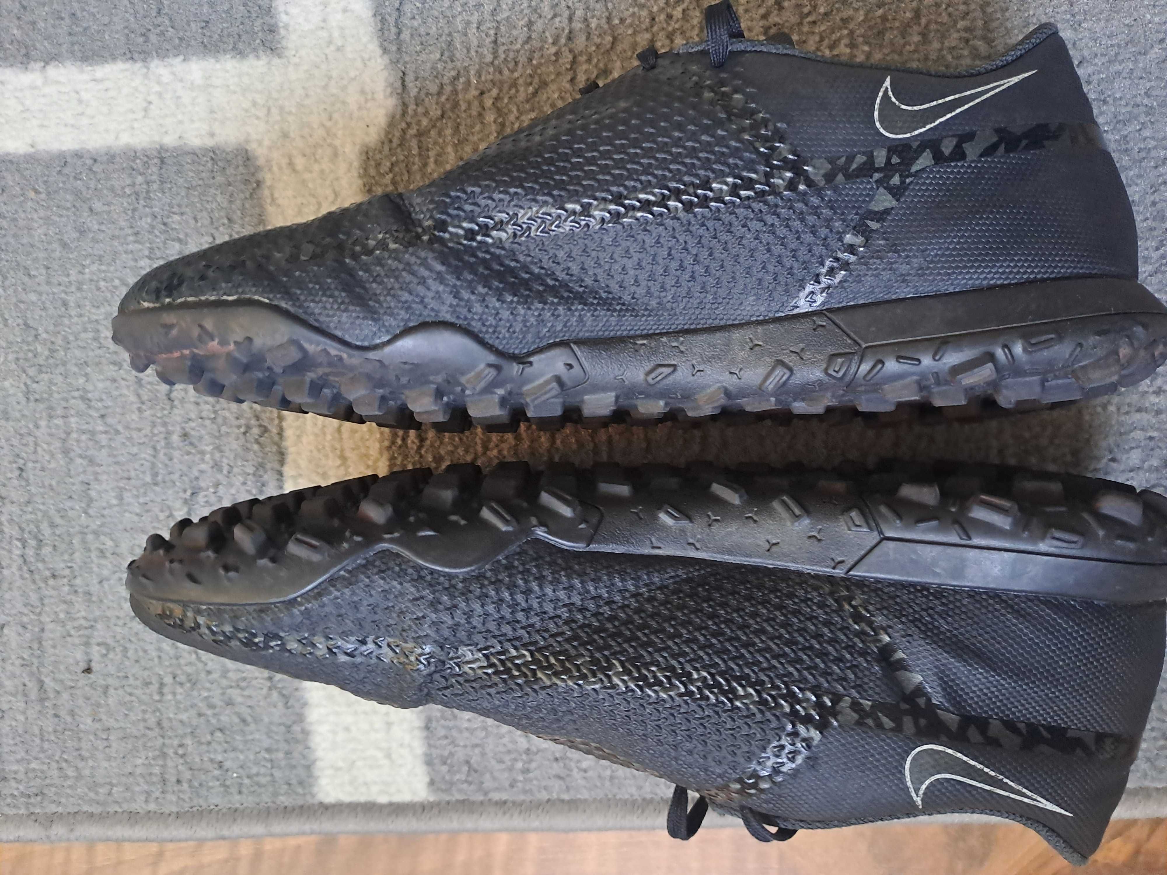 Стоножки Nike Phantom 40.5