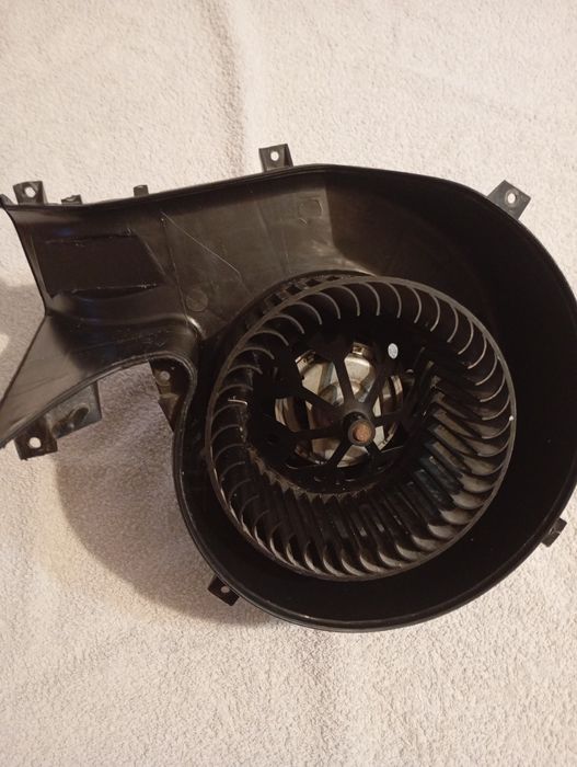 Вентилатор за парно на Опел Вектра ц 2.0ц