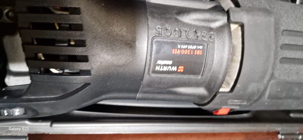 Wurth ferestrau sabie, pendular pe curent