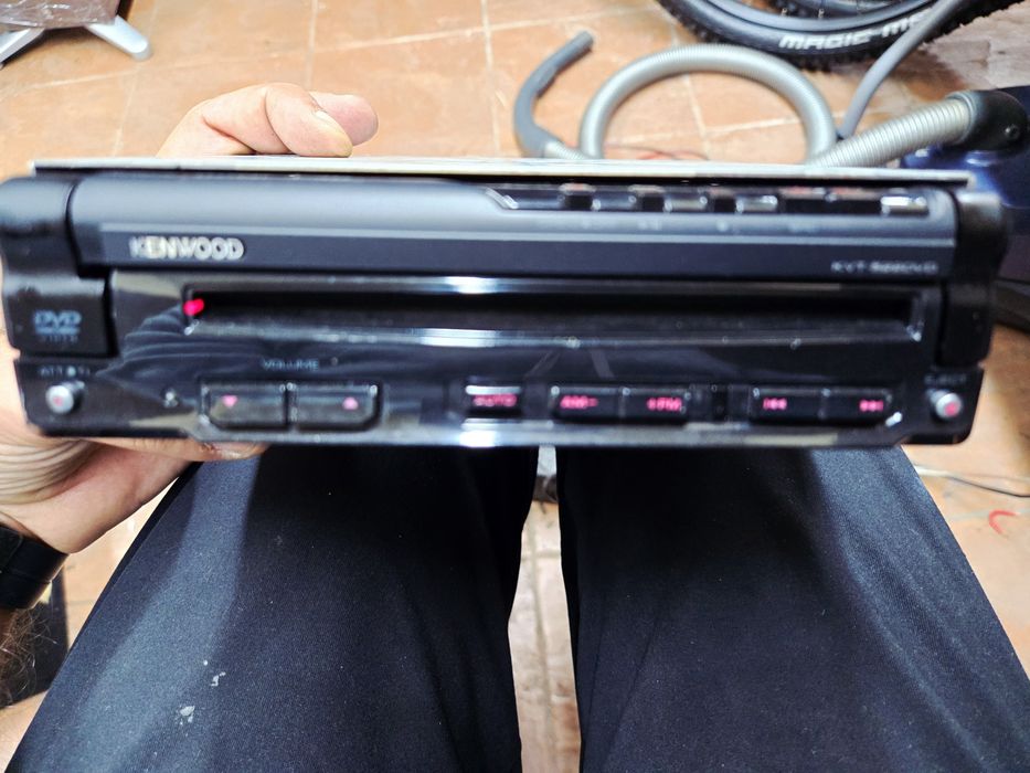 Headunit 4 buc Kenwood, Clarion, Pioneer