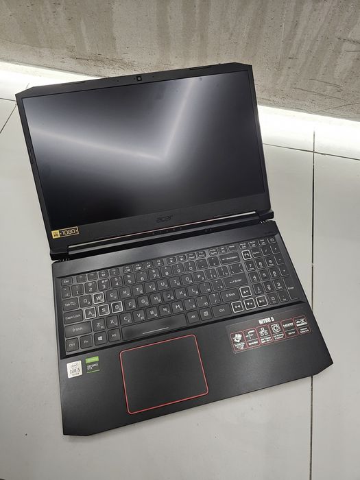 NITRO 5 i5 10300H / 16 озу / 512 ssd / GTX 1660 ti