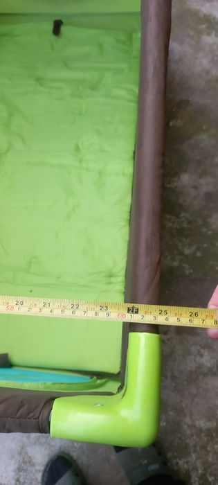 Vand pătuț copii.   Pliabil și ușor de transportat.