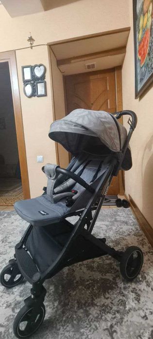 Детская коляска Seedo Модель S8 в хорошем состоянии