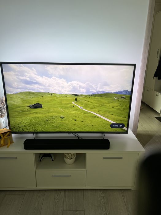 Tv 4k PHILIPS smart 139 cm cu android si ambilight