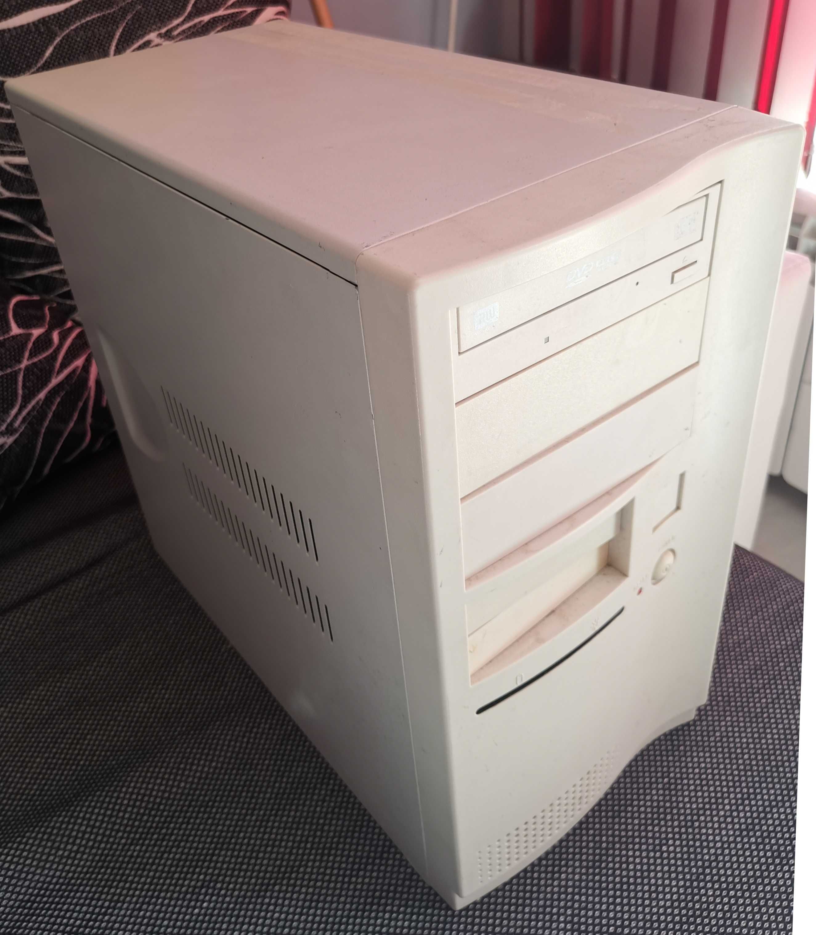 Компютър ASUS P5KPL-AM SE CPU Pentium E5300 2.6GHz 4GB DDR2 RAM 80GB