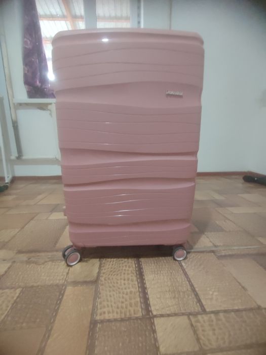 Чемодан сатылады бағасы 9000 теңге