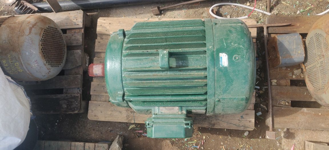 Motor electric trifazat, 90kW, 1500rpm 380V