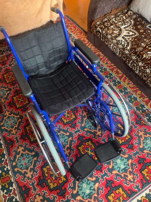 Инвалидная коляска