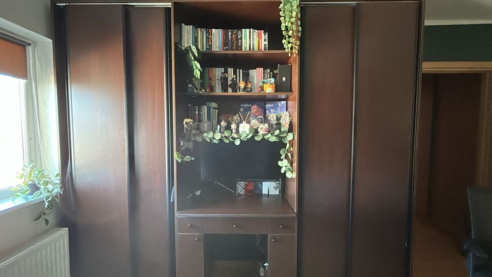 Mobila tineret in stare perfecta