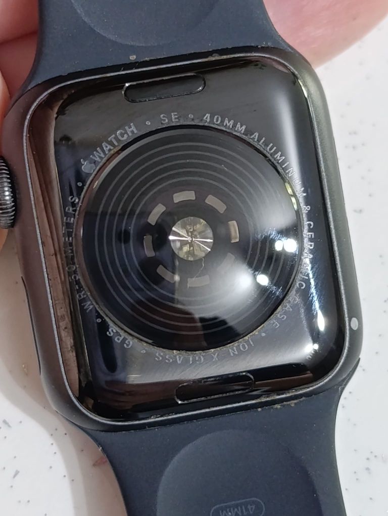 Apple watch se Gen.2 40mm 89% Batterie
