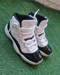 Jordan 11 "Gratitude" GS