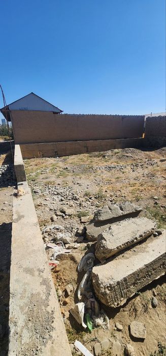 Yer uchastkasi sotiladi!