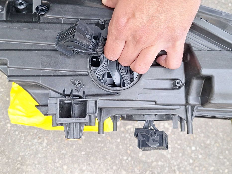 Far Porsche Panamera Led stanga