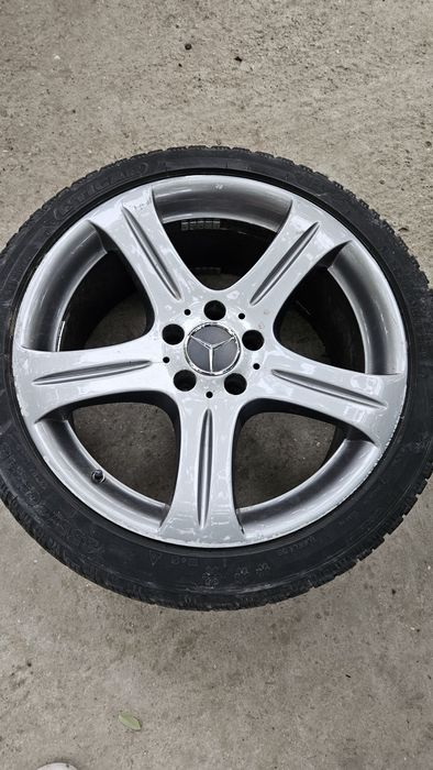 De vanzare 2 jante cls r18