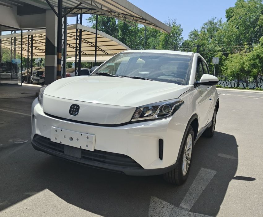 Dongfeng LanDian E3 Agar test drive qilmoqchi bolsangiz aloq