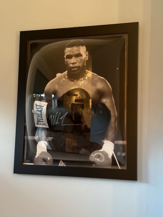 Mike Tyson( tablou cu semnătura)