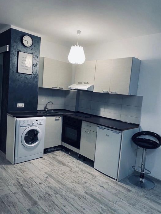 Garsoniera regim hotelier zona centrala langa Mc Donalds