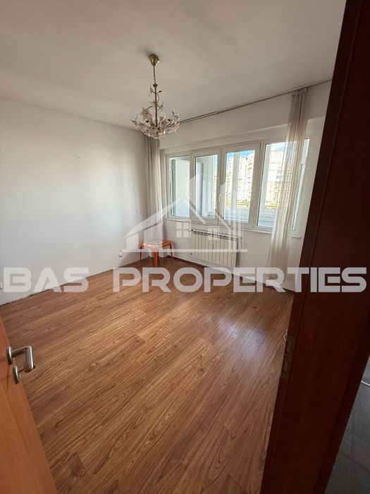 Продава се Двустаен апартамент в София, Разсадника - 64 кв.м за 2950 €/кв.м - Снимка #3