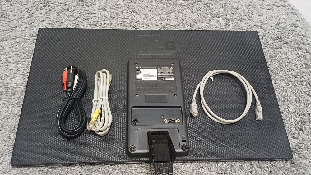 Монитор LG FLATRON E2242