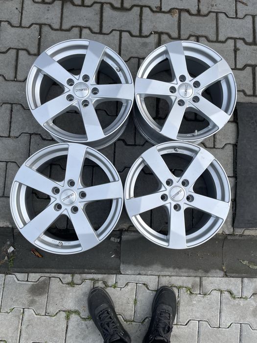 Jante VW Golf 5,6,7, Passat, Touran, Sharan, Skoda Octavia R16 5x112