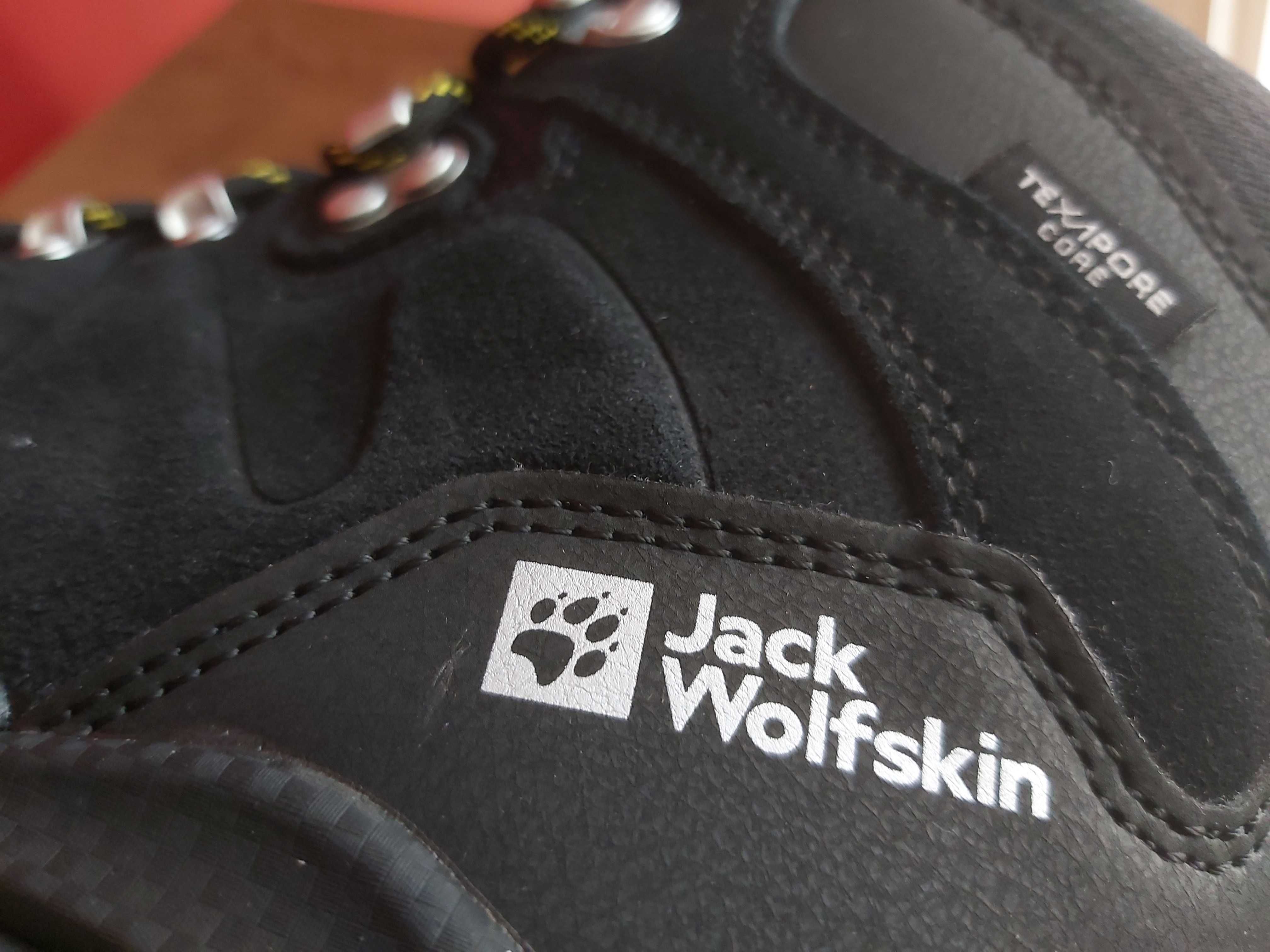 Чисто нови обувки Jack Wolfskin Refugio