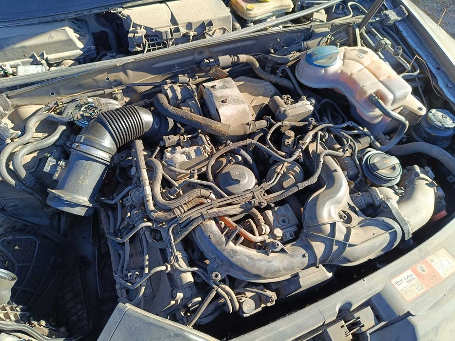 Motor Audi A6 3.0 TDI BMK Euro 4 VW Phaeton Touareg Audi A4 A6 Q7