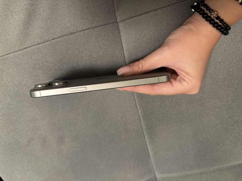 iPhone 15 Pro Max