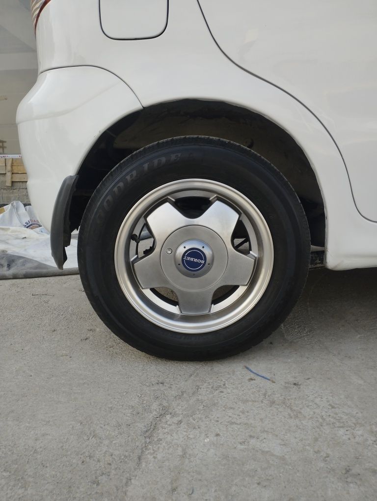 Matiz diska 13 baloni bn