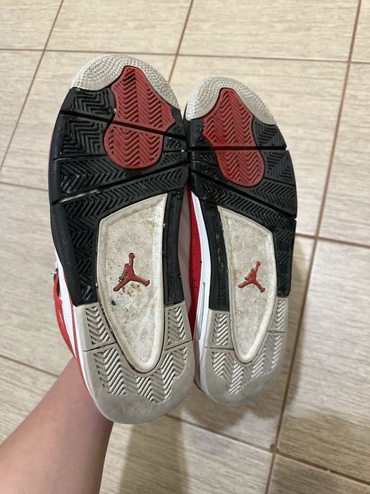 Jordan 4 red cement