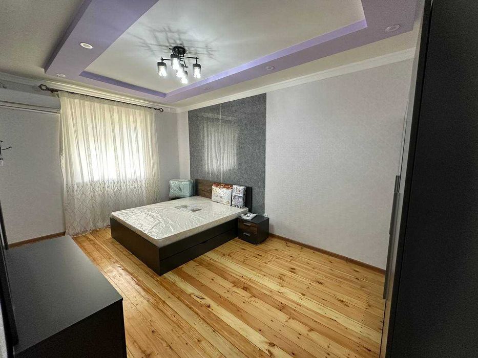 3-комнатная квартира ул. Шота Руставели (дом высокопотолочный ID: 4426