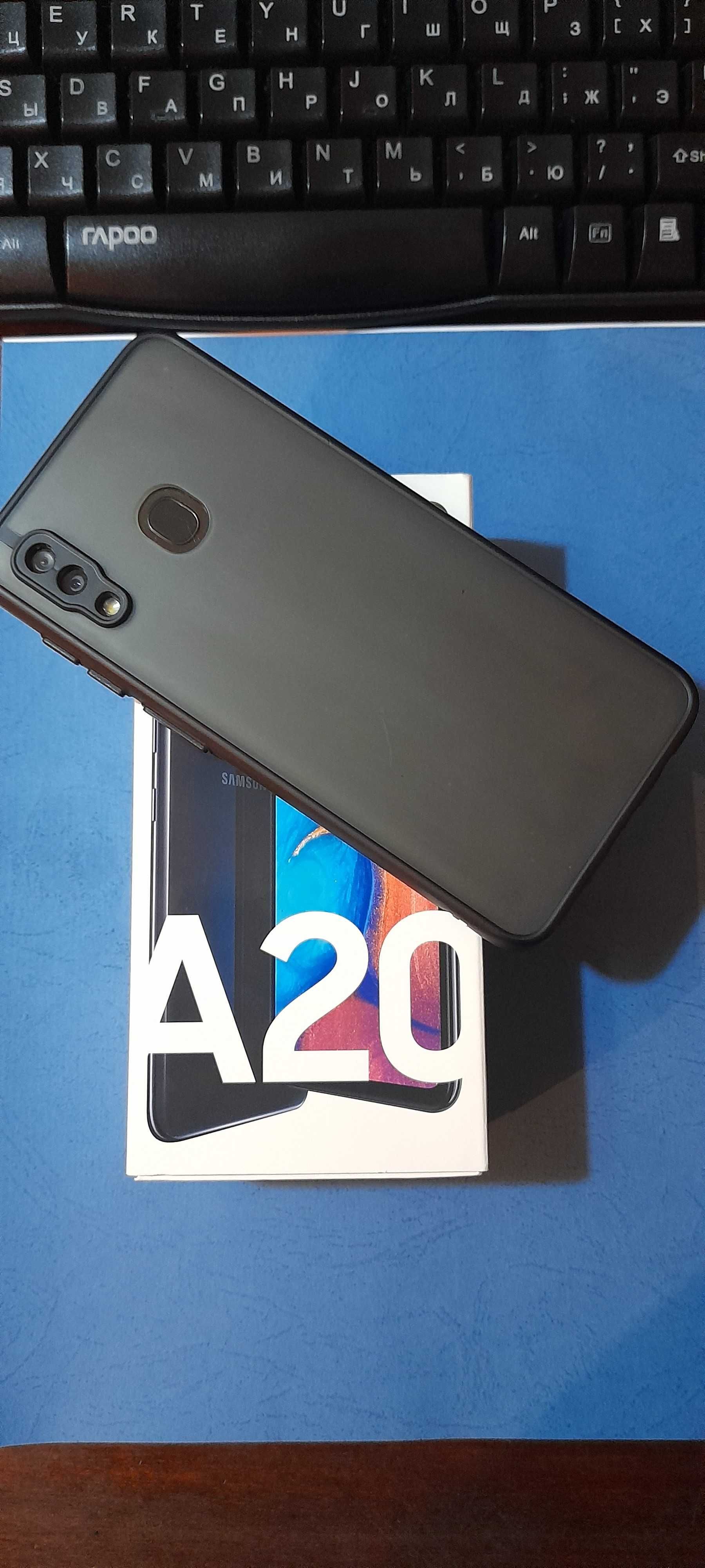 SAMSUNG A20                        .