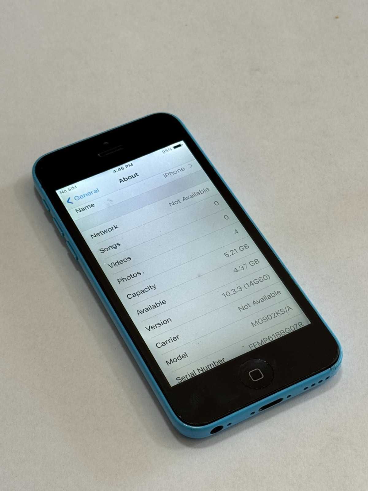 Мобилен телефон iPhone 5C