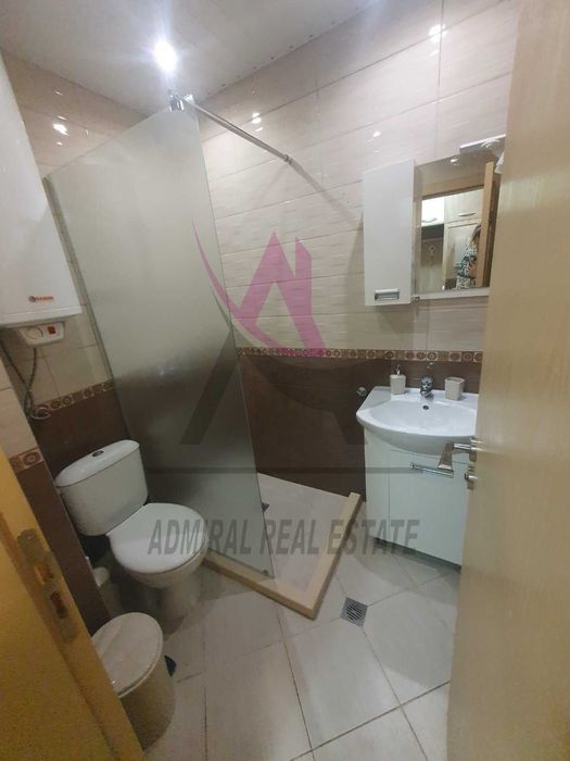 Дава се под наем Двустаен апартамент в Варна, Цветен квартал - 60 кв.м за 550 € - Снимка #4