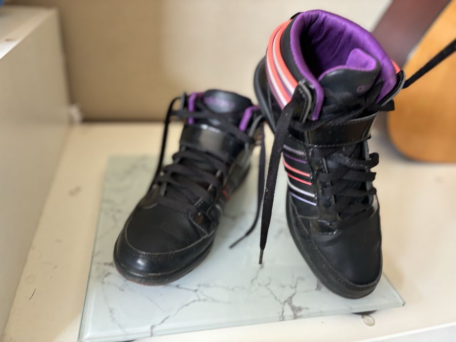 Промо цена !Маратонки Adidas NEO