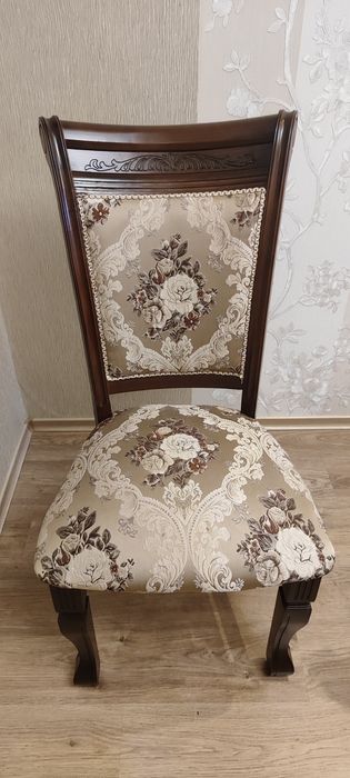 Срочно недорого продается.