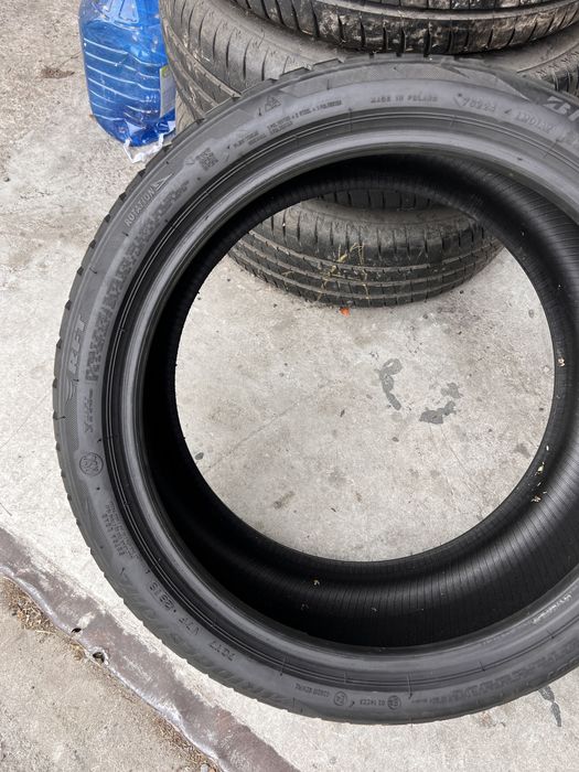 2 anvelope iarna 225/40/18 , Bridgestone , RunFlat !
