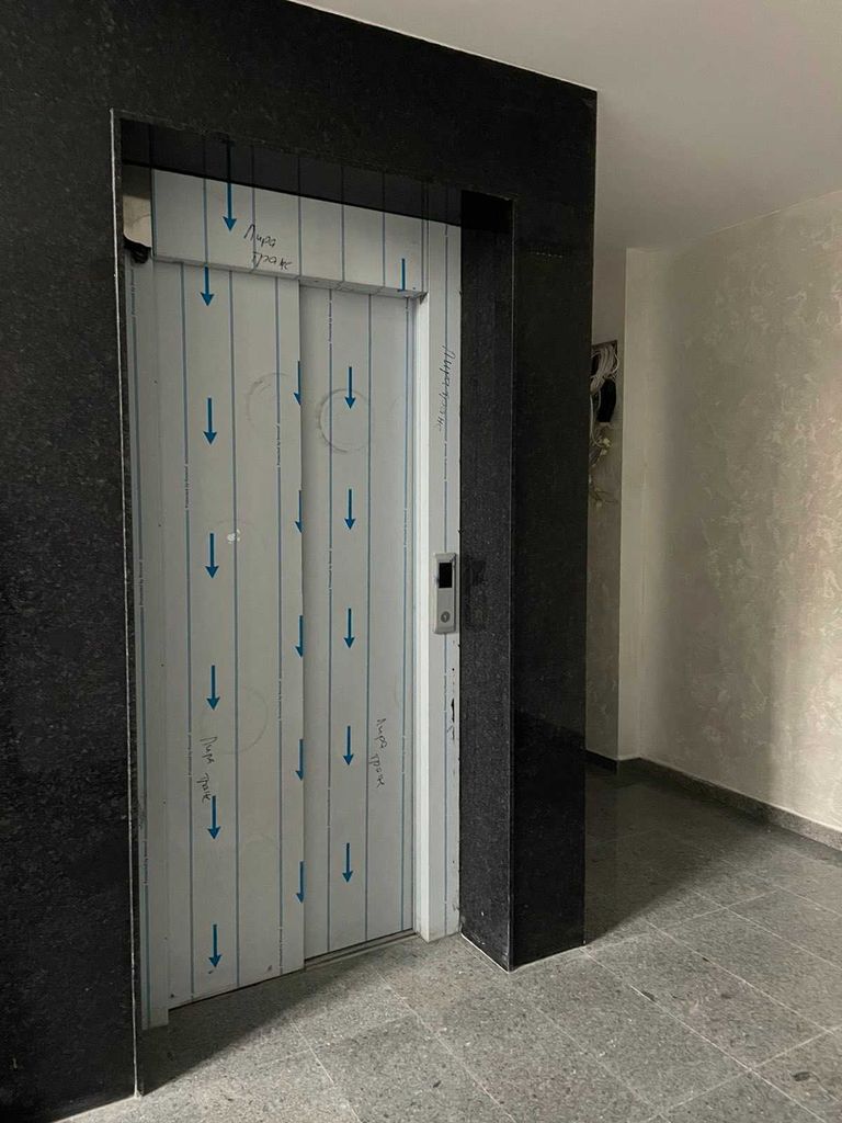 Продава се Етаж от къща в Пловдив, Христо Смирненски - 125 кв.м за 1000 €/кв.м - Снимка #1