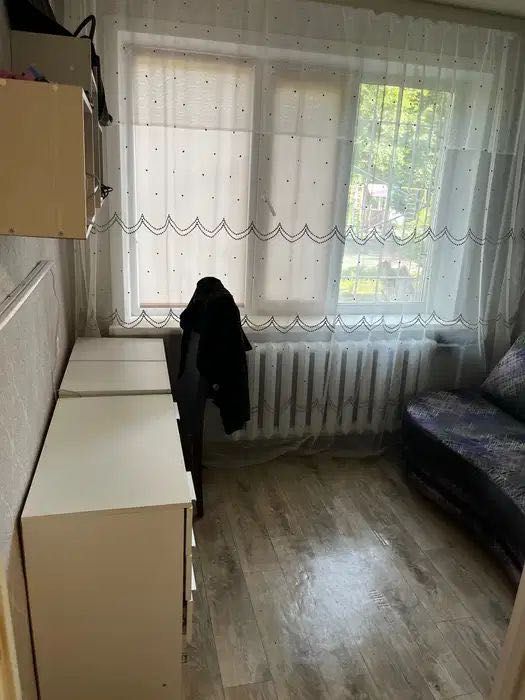 2 мкр.Продам 3 комн.кв переделанную в 4комн.