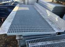 Gratare zincate galvanizate