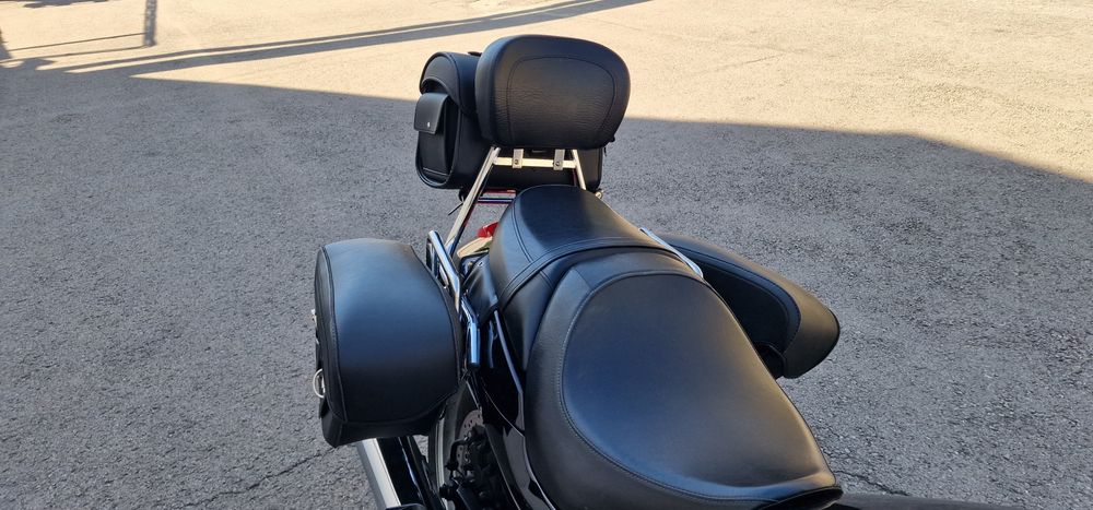 Suzuki Intruder VZR1800, M1800 R sau BOULEVARD M109 R