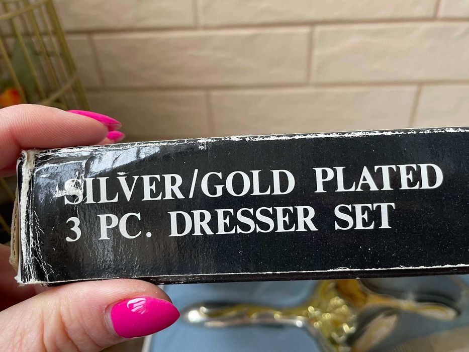 Красив посребрен комплект с позлата, закупен от Англия